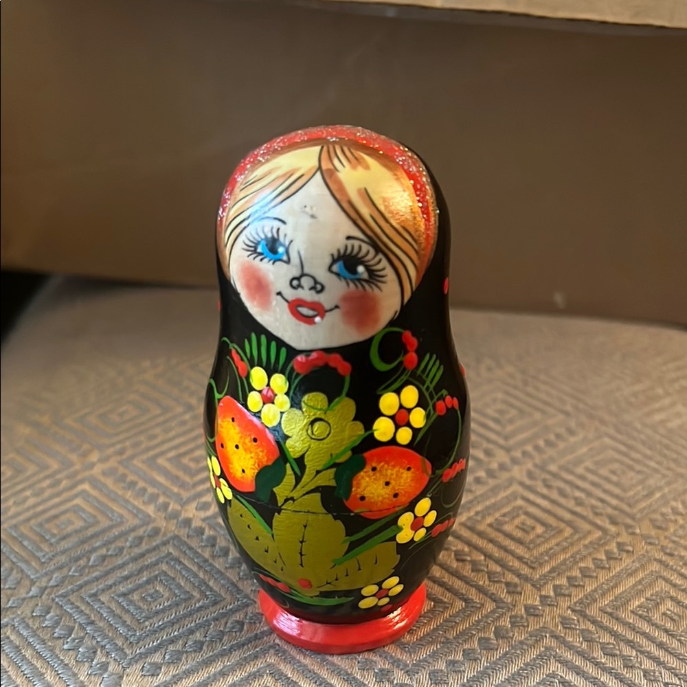 Hand-Painted Russian Nesting Doll - Black and Red